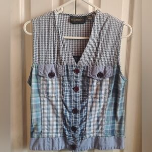 Requirements Blue and Gray Plaid Button Down Shirt